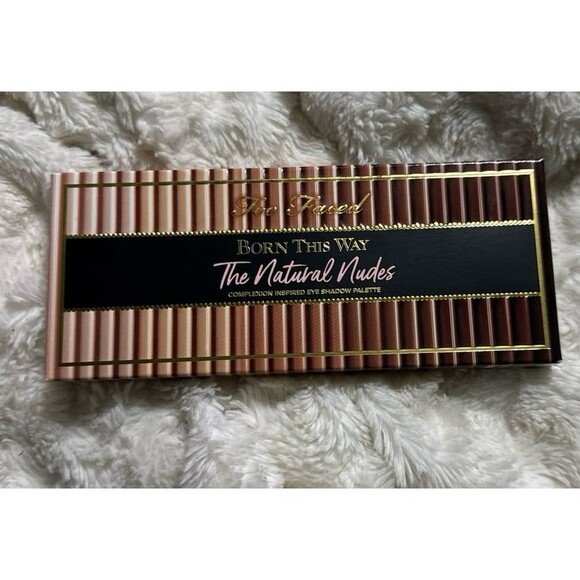 Born This Way The Natural Nudes Eyeshadow Palette - Picture 3 of 4